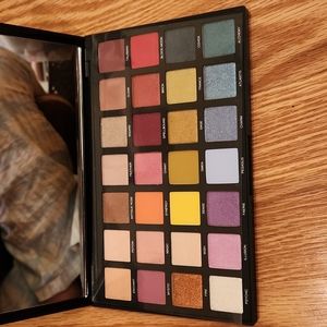 Editorial 2.0 Pro Pigment Palette